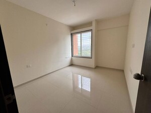 Room in 2 BHK Apartment at Goel Ganga Carnation, Koregaon Park – for Rent