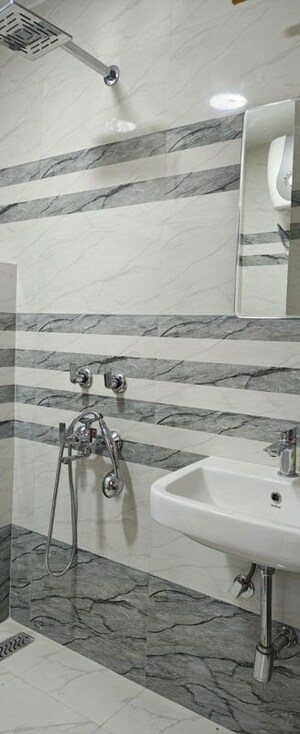 Bathroom in 3 BHK Apartment at Sector 3 Dwarka – for Rent
