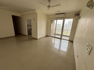 Room in 3 BHK Apartment at Sector 83 – for Rent