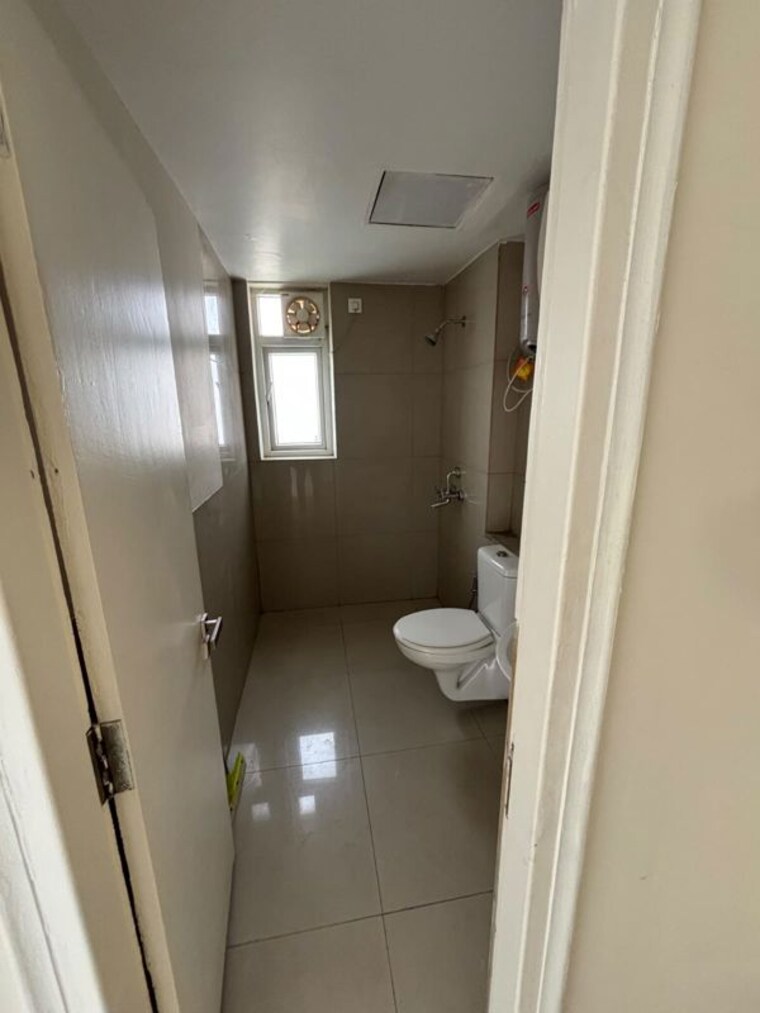 Attached Bathroom, sector 83 3 Bedroom 1900 Sq.Ft. Apartment In Sector 83 Gurgaon 10702503