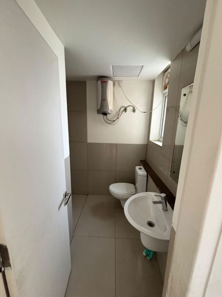 Bathroom, sector 83 3 Bedroom 1900 Sq.Ft. Apartment In Sector 83 Gurgaon 10702503