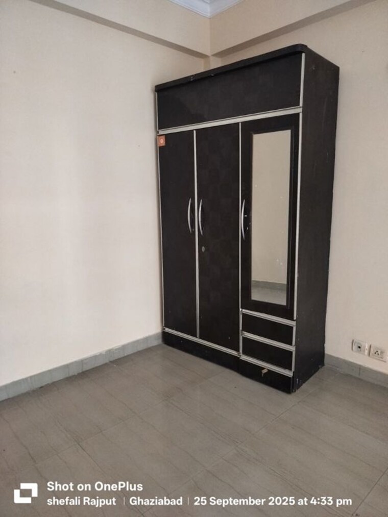 Room, saviour-greenisle 3 Bedroom 1600 Sq.Ft. Apartment In Sain Vihar Ghaziabad 10713181