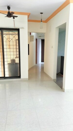 Room in 2 BHK Apartment at Re Form Delta House, Goregaon East – for Rent