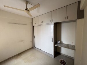 Room in 2 BHK Builder Floor at Sector 23 – for Rent