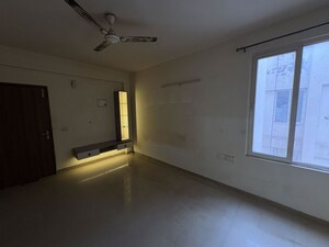 Room in 2 BHK Builder Floor at Sector 23 – for Rent