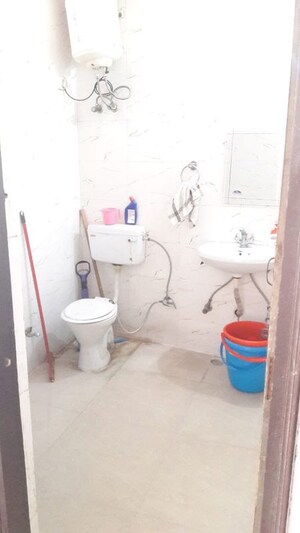 Bathroom in 1 BHK Apartment at Sant Nagar – for Rent