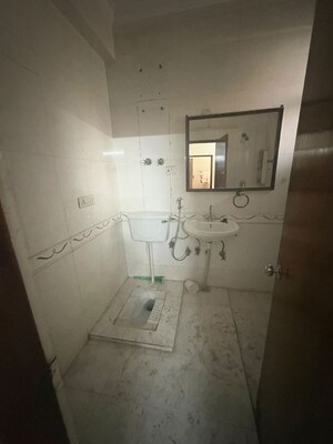 Bathroom in 2 BHK Apartment at Sector 22 Dwarka – for Rent