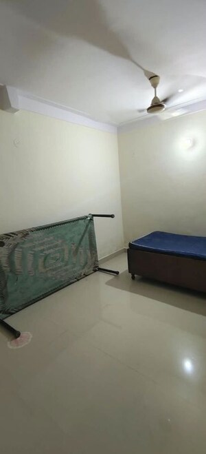 Bedroom in 1 BHK Builder Floor at Dwarka Mor – for Rent