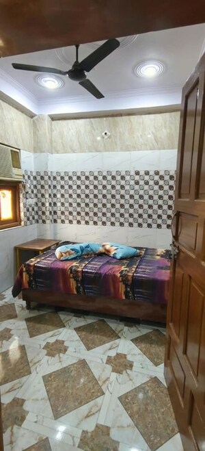 Bedroom in 1 BHK Builder Floor at Dwarka Mor – for Rent