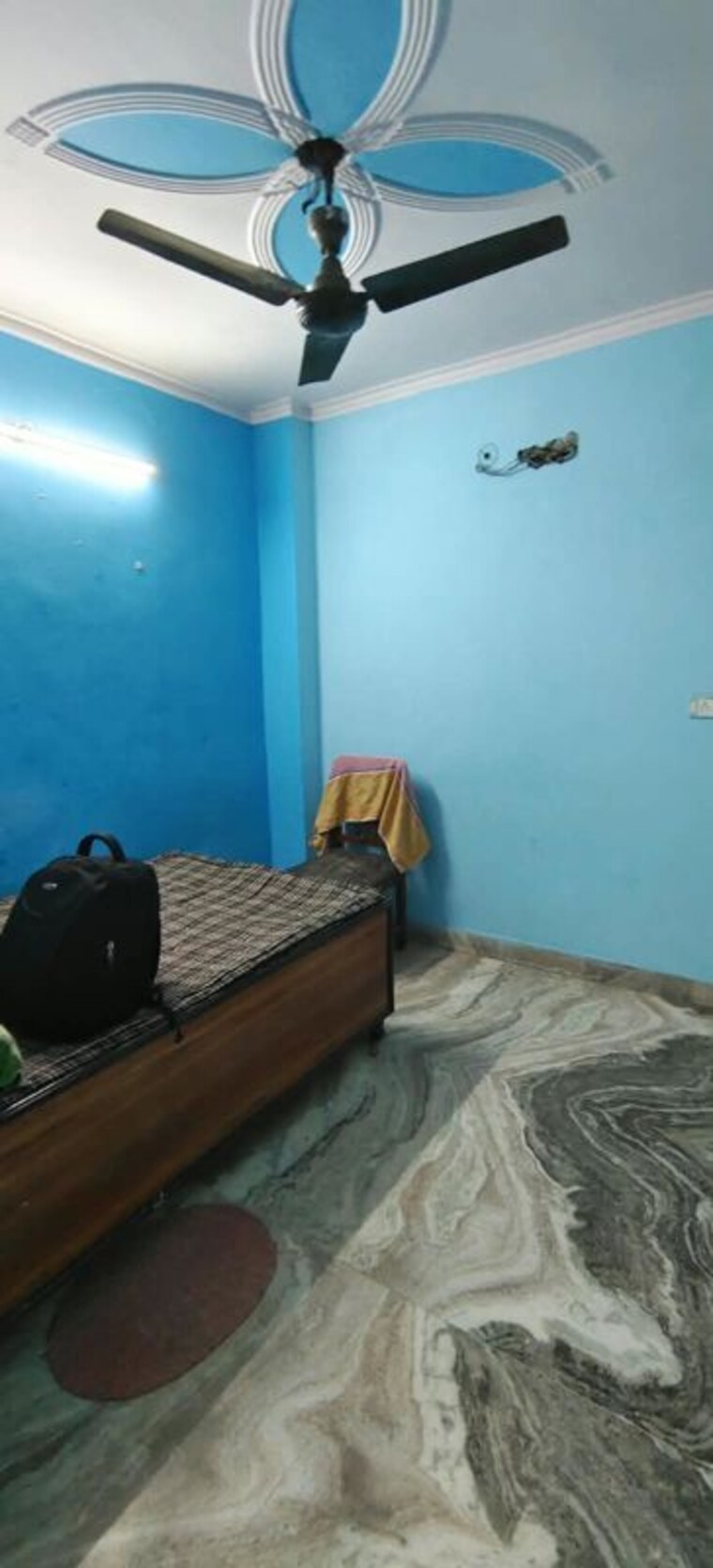Room, dwarka mor 1 Bedroom 35 Sq.Yd. Builder Floor In Dwarka Mor Delhi 10698631