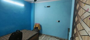 Room in 1 BHK Builder Floor at Dwarka Mor – for Rent