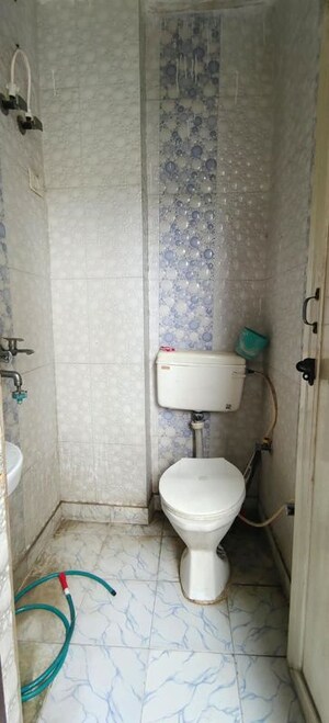 Bathroom in 1 BHK Builder Floor at Dwarka Mor – for Rent