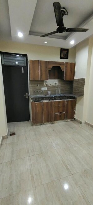 1 BHK Builder Floor For Rent in Dwarka Mor