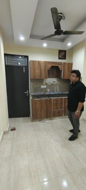 Kitchen in 1 BHK Builder Floor at Dwarka Mor – for Rent