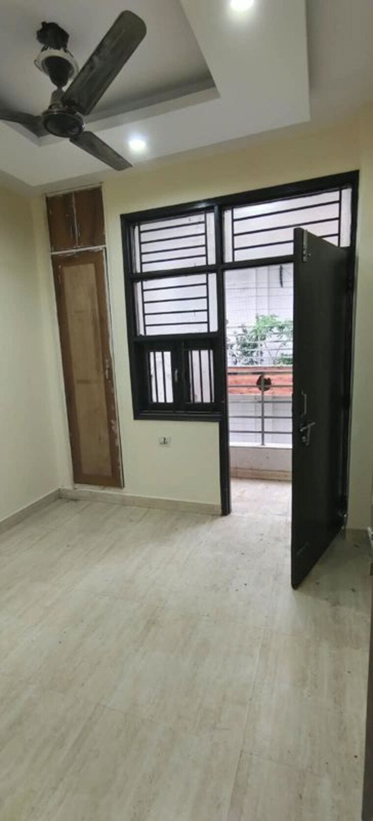 Room, dwarka mor 1 Bedroom 40 Sq.Yd. Builder Floor In Dwarka Mor Delhi 10698597