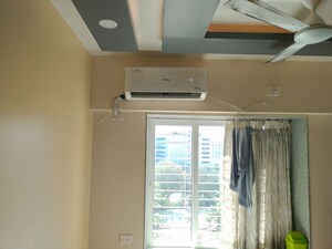 Furnished Amenities in 2 BHK Apartment at Kumar Kruti, Kalyani Nagar – for Rent