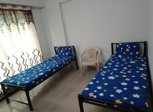 Room in  Pg at Wagle Industrial Estate – for Rent