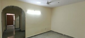 Room in 1 BHK Builder Floor at Dwarka Mor – for Rent