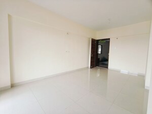 Room in 1 BHK Apartment at Trimurti Crystal Park, Mohammadwadi – for Rent