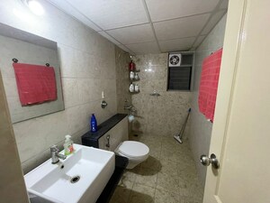 Bathroom in 5 BHK Independent House at Rt Nagar – for Sale