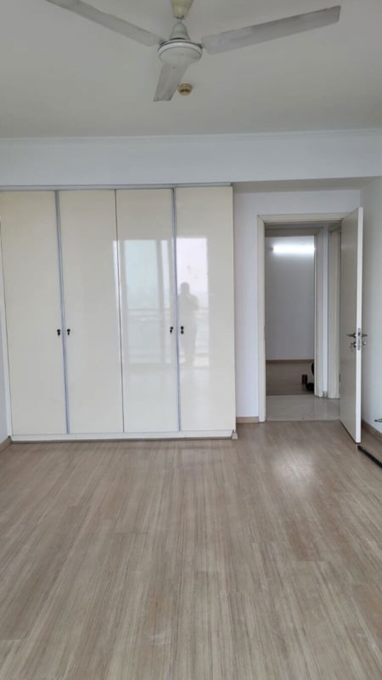 Room, dlf-park-place 4 Bedroom 2677 Sq.Ft. Apartment In Sector 54 Gurgaon 10713235