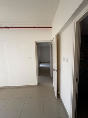 Building Lobby in 2 BHK Apartment at Mahindra Happinest Tathawade Phase 1, Tathawade – for Rent