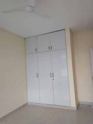 3 BHK Builder Floor For Rent in Unitech South City II, Sector 50