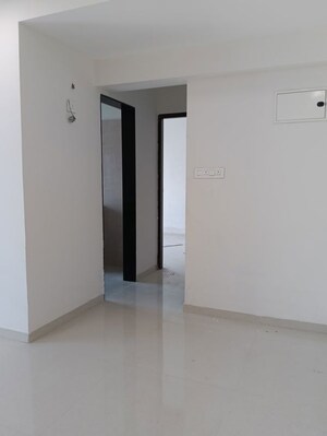 Room in 1 BHK Apartment at Ashtavinayak CHS Jogeshwari, Jogeshwari East – for Rent