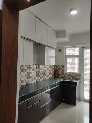 Kitchen in 2 BHK Builder Floor at Sector 22 – for Rent