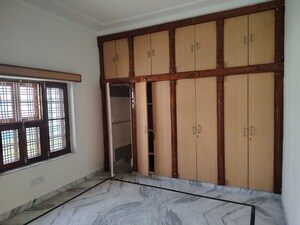 3 BHK Independent House For Rent in Sector 15a