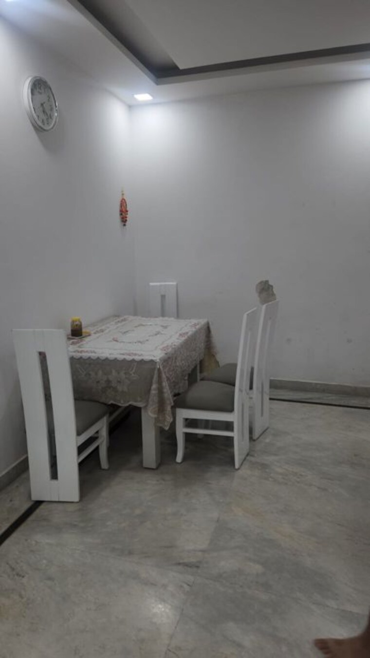 Bedroom, sector 36 3 Bedroom 2500 Sq.Ft. Independent House In Sector 36 Noida 10713245