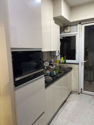 Kitchen in 3 BHK Builder Floor at Sector 22 – for Rent