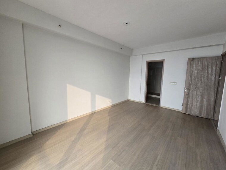 Room, sector 23 3 Bedroom 1600 Sq.Ft. Builder Floor In Sector 23 Gurgaon 10713291