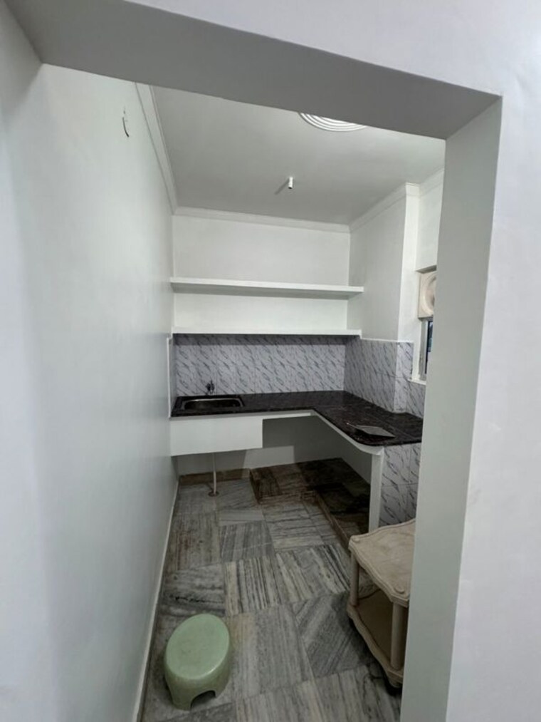 Bathroom, sector 15a 1 Bedroom 250 Sq.Yd. Independent House In Sector 15a Hisar 10711626