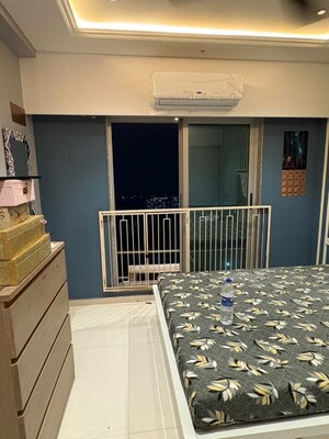 2 BHK Apartment For Rent in Mayfair The View, Vikhroli West