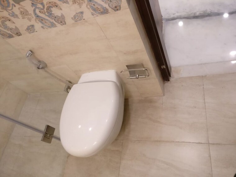 Bathroom, sector 36 3 Bedroom 32000 Sq.Ft. Independent House In Sector 36 Noida 10713272