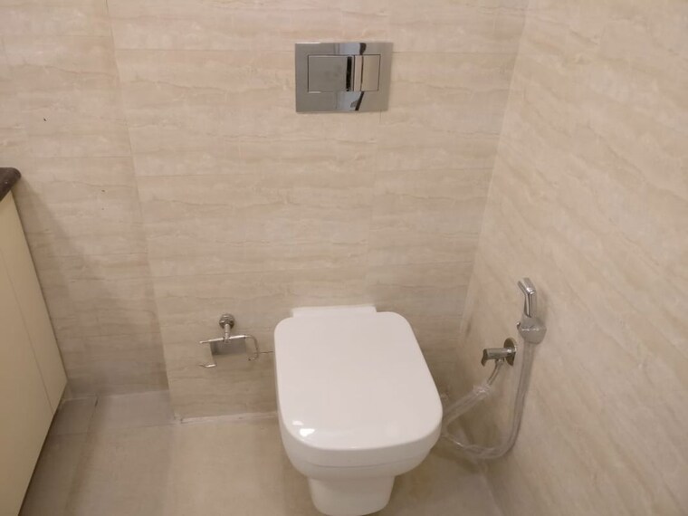 Bathroom, sector 36 3 Bedroom 32000 Sq.Ft. Independent House In Sector 36 Noida 10713272