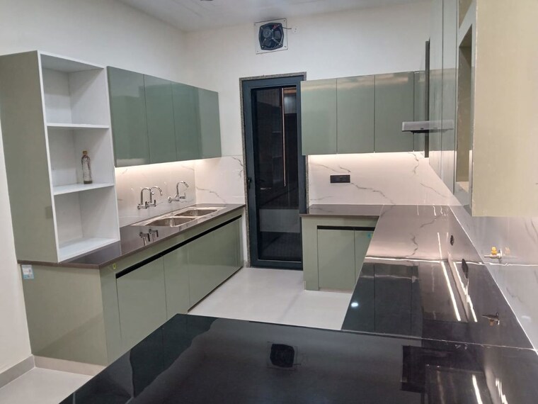 Kitchen, sector 9 3 Bedroom 200 Sq.Yd. Builder Floor In Sector 9 Hisar 10711069