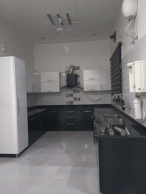 Kitchen in 3 BHK Independent House at Sector 16 – for Rent