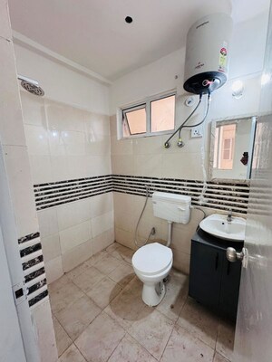 Bathroom in 2 BHK Builder Floor at Sector 21 – for Rent