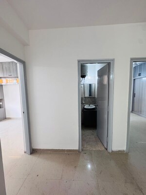 2 BHK Builder Floor For Rent in Sector 21