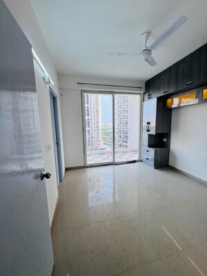 Building Lobby in 2 BHK Builder Floor at Sector 21 – for Rent