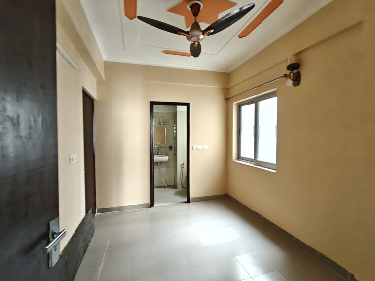 Room, vatika-city-homes 3.5 Bedroom 1935 Sq.Ft. Apartment In Sector 83 Gurgaon 10713332