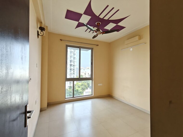 Room, vatika-city-homes 3.5 Bedroom 1935 Sq.Ft. Apartment In Sector 83 Gurgaon 10713332