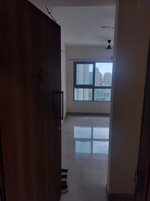 2 BHK Apartment For Rent in Piramal Vaikunth, Balkum Pada