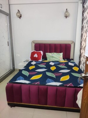 Bedroom in 2 BHK Builder Floor at Sector 23 – for Rent