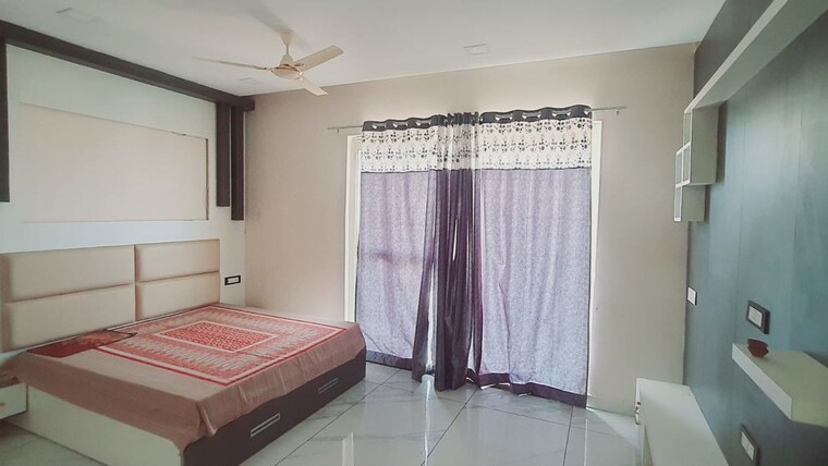 Bedroom, sector 9 4 Bedroom 400 Sq.Ft. Builder Floor In Sector 9 Hisar 10711044