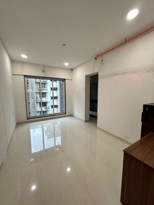 1 BHK Apartment For Sale in Alfred Splendour, Malad West