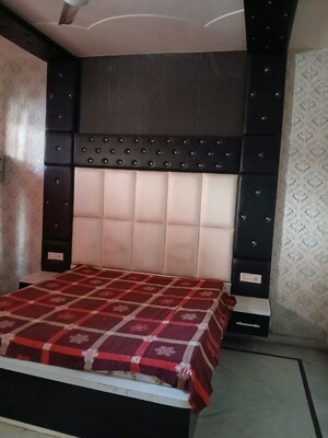 2 BHK Independent House For Rent in Sector 9