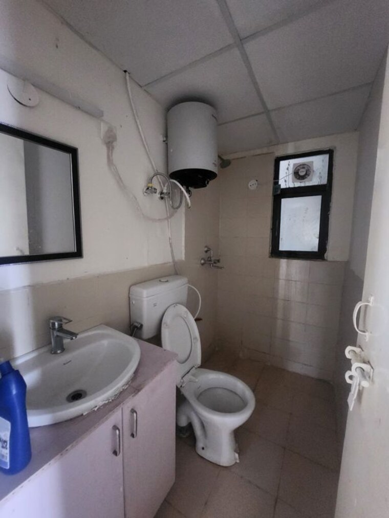 Bathroom, habitat-prime 3 Bedroom 646 Sq.Ft. Apartment In Sector 99a Gurgaon 10713403